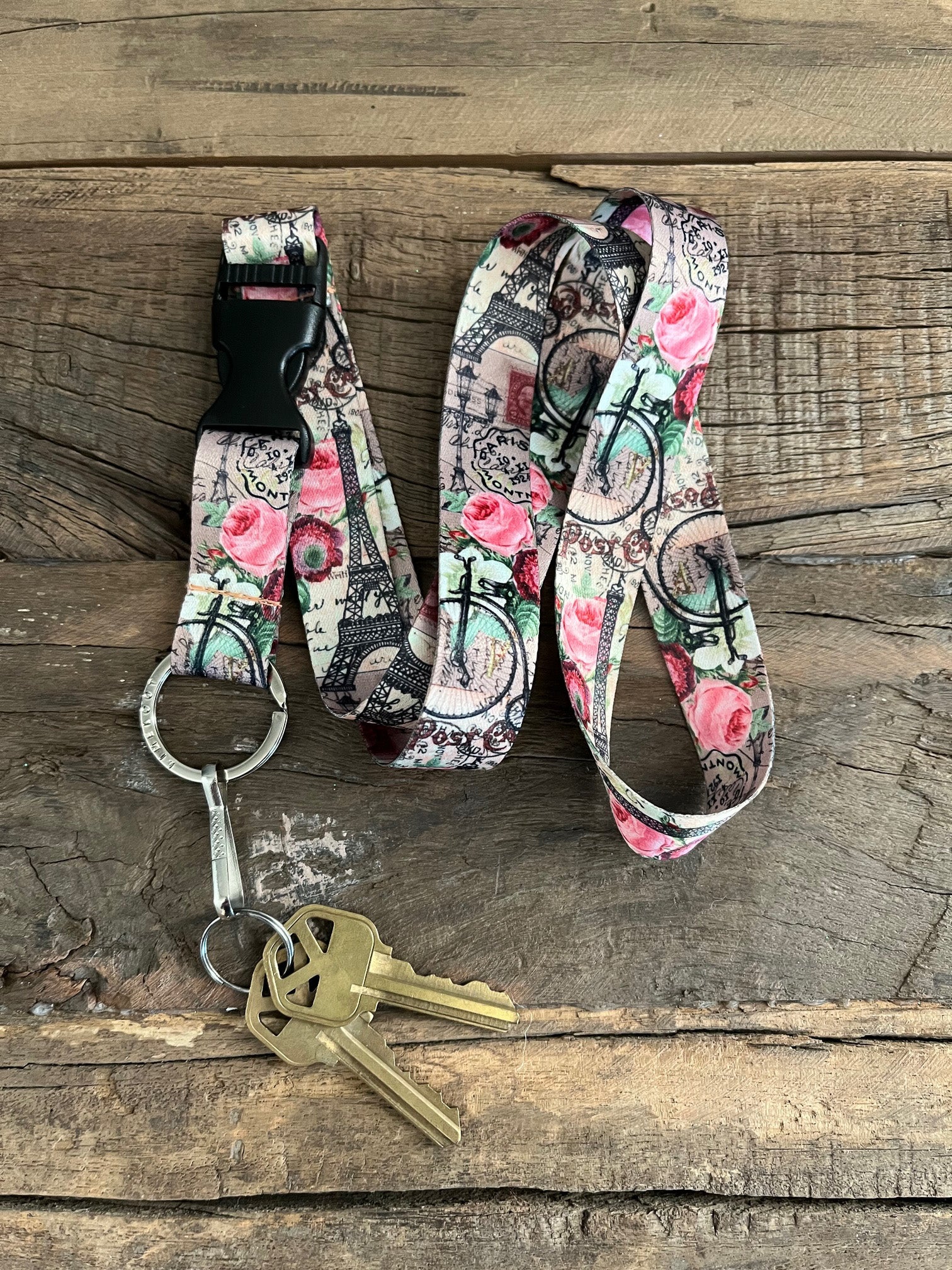 Paris Postcard Lanyard - 5 - Limeloot
